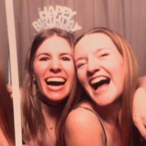 Meet your Posher, Leslie